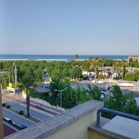 Casa Rosa Villa Porto SantʼElpidio Екстериор снимка
