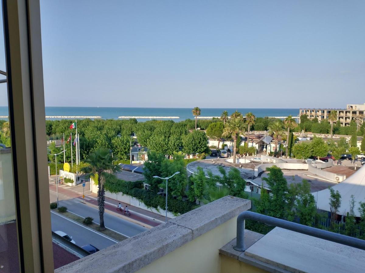 Casa Rosa Villa Porto SantʼElpidio Екстериор снимка