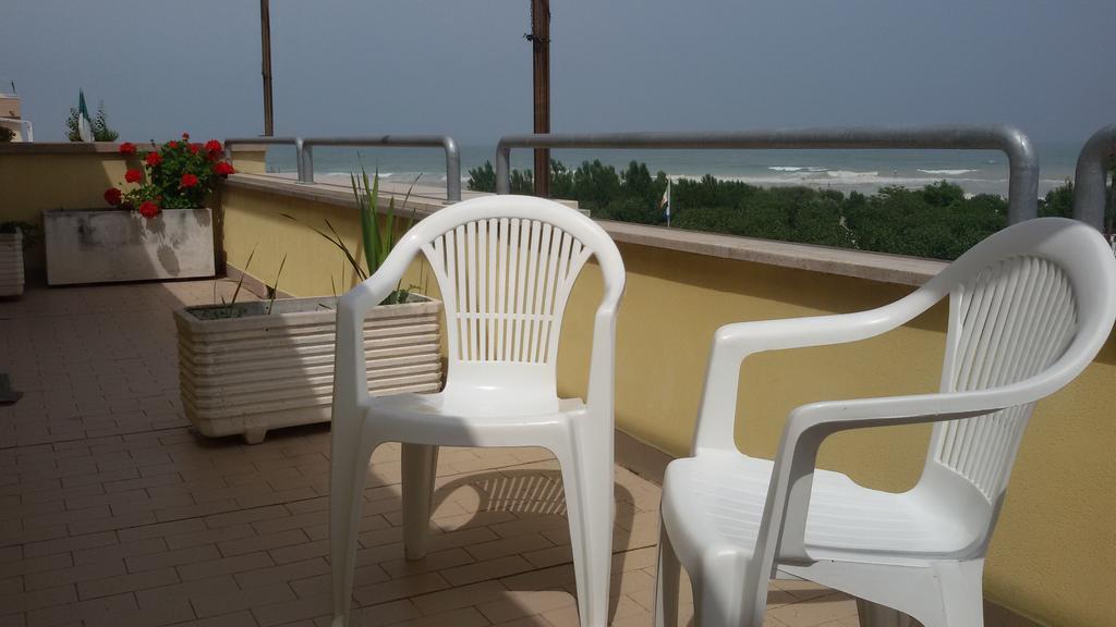 Casa Rosa Villa Porto SantʼElpidio Екстериор снимка